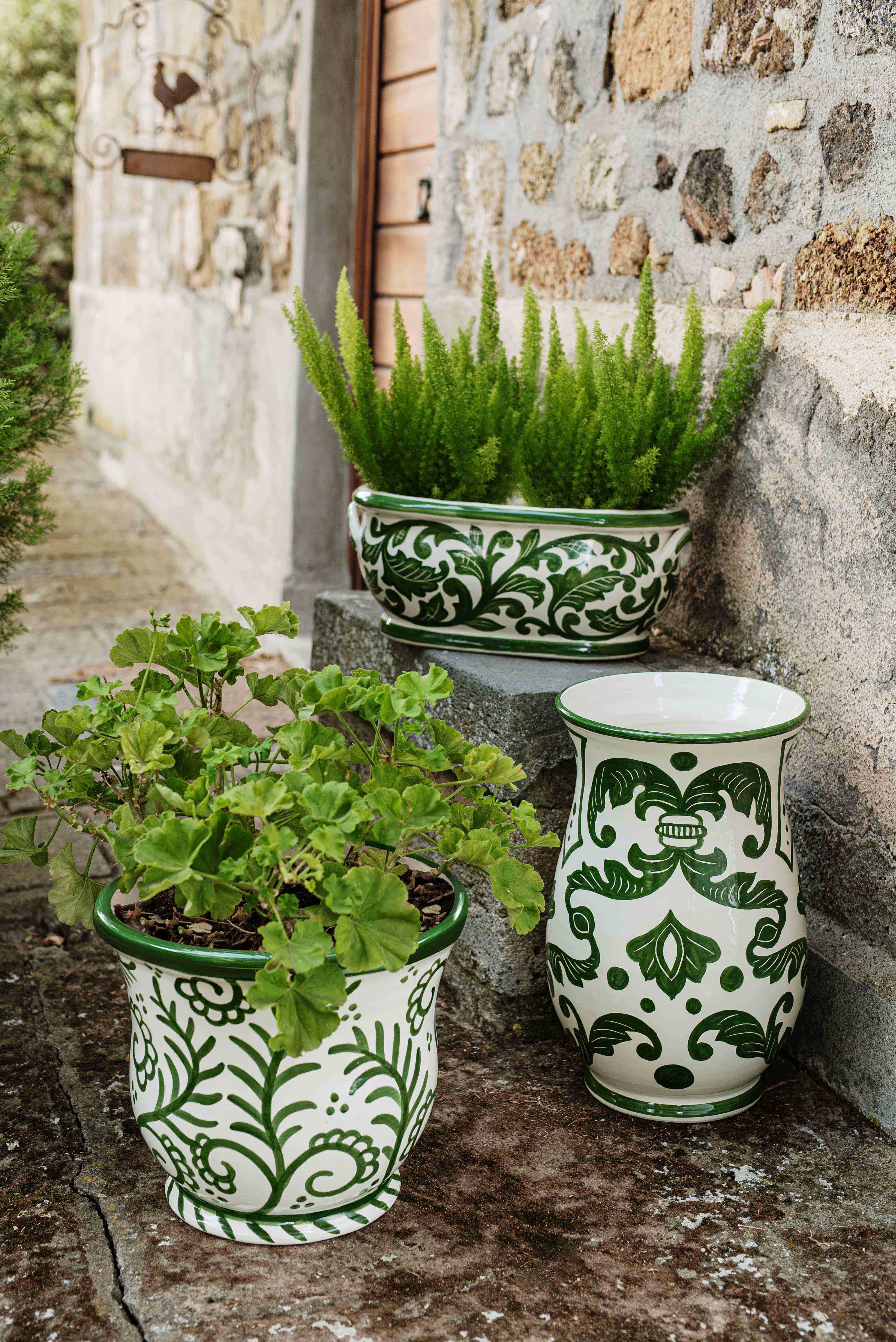 Verde Garden Oval Planter | VIETRI