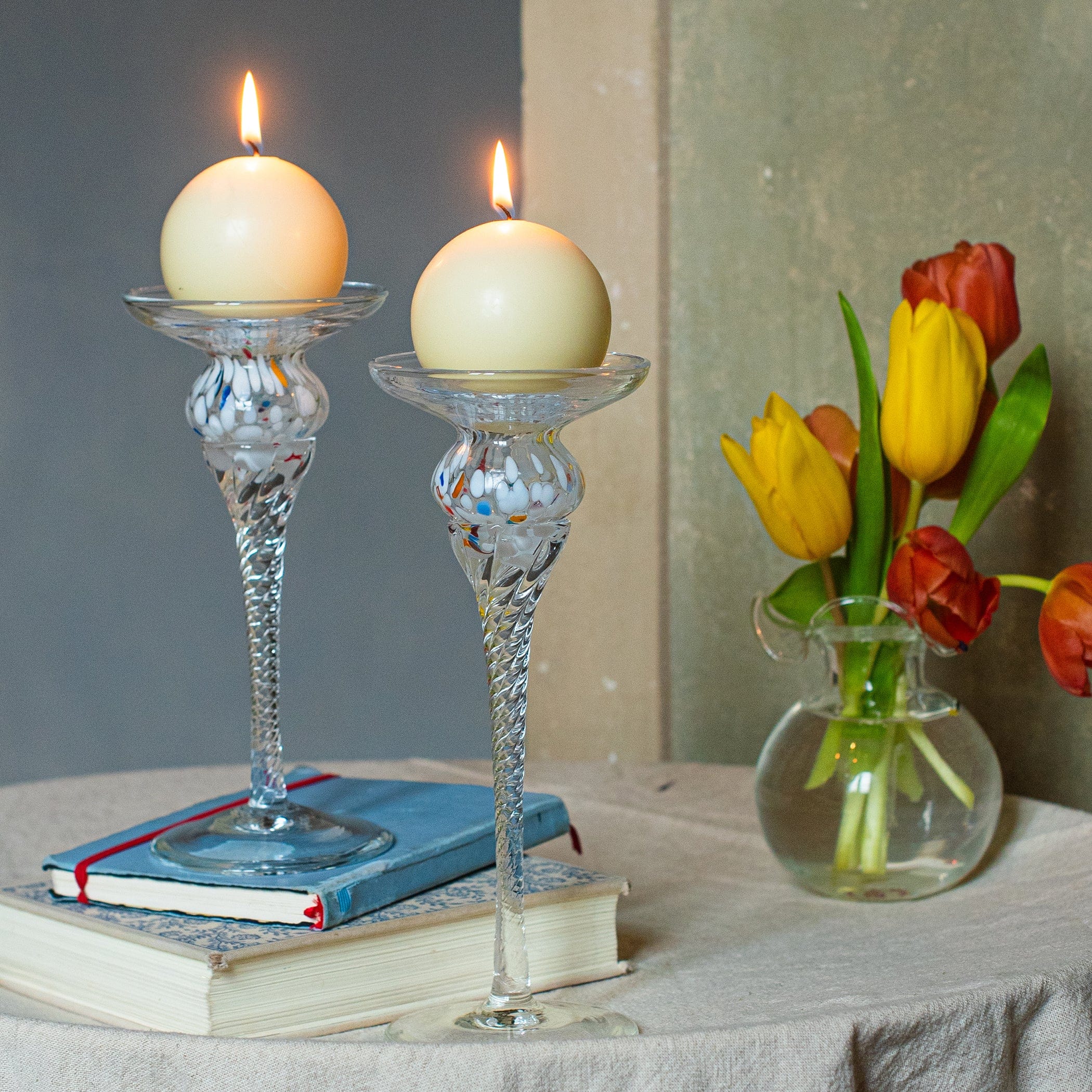 Chiara White Tall Candlesticks - Set of 2 – VIETRI