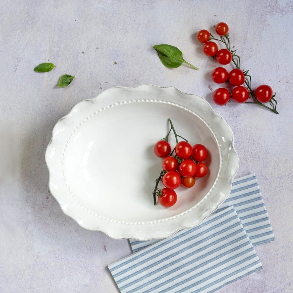 Giorno Ash Small Oval Bowl