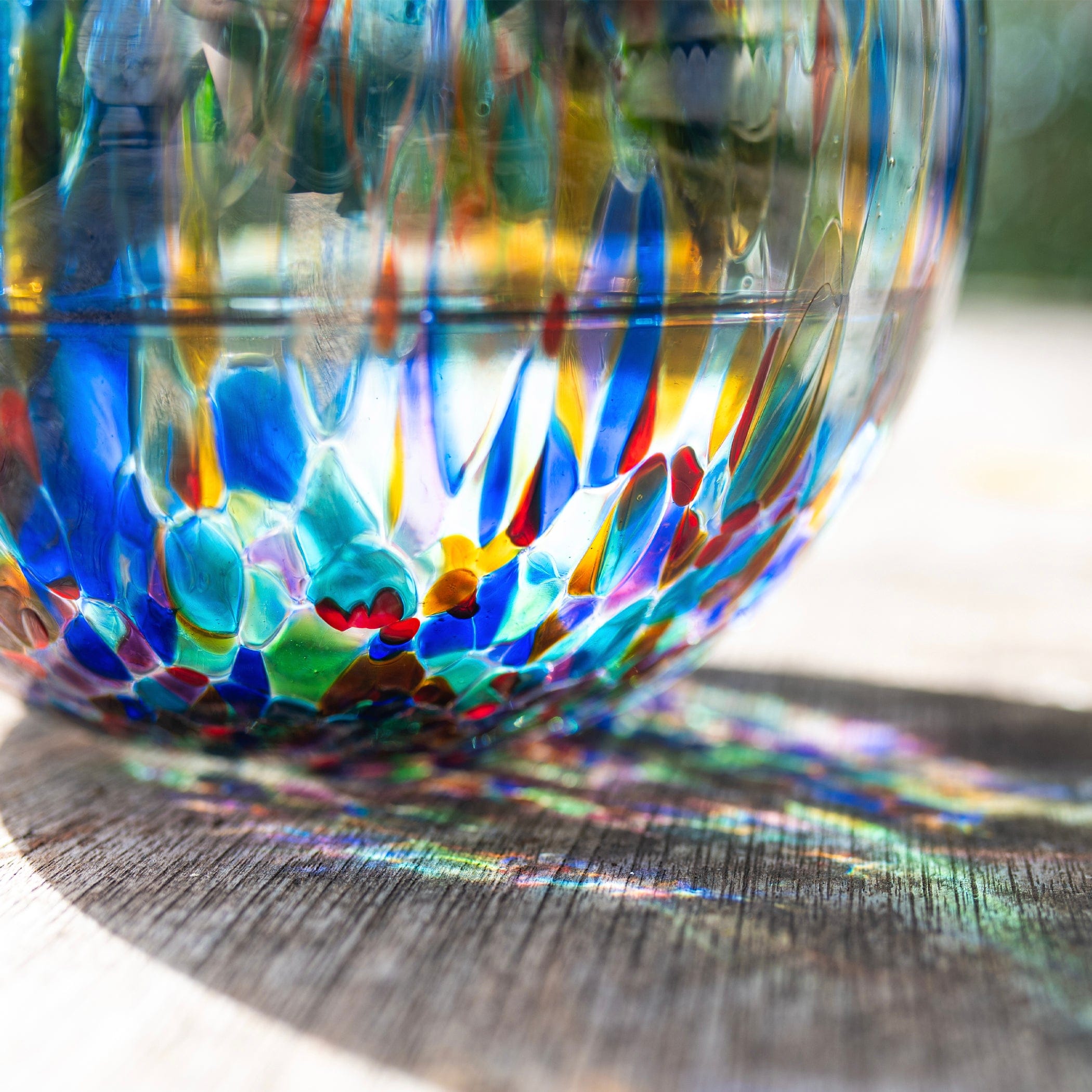 Hibiscus Glass Carnevale Medium Fluted Vase – VIETRI