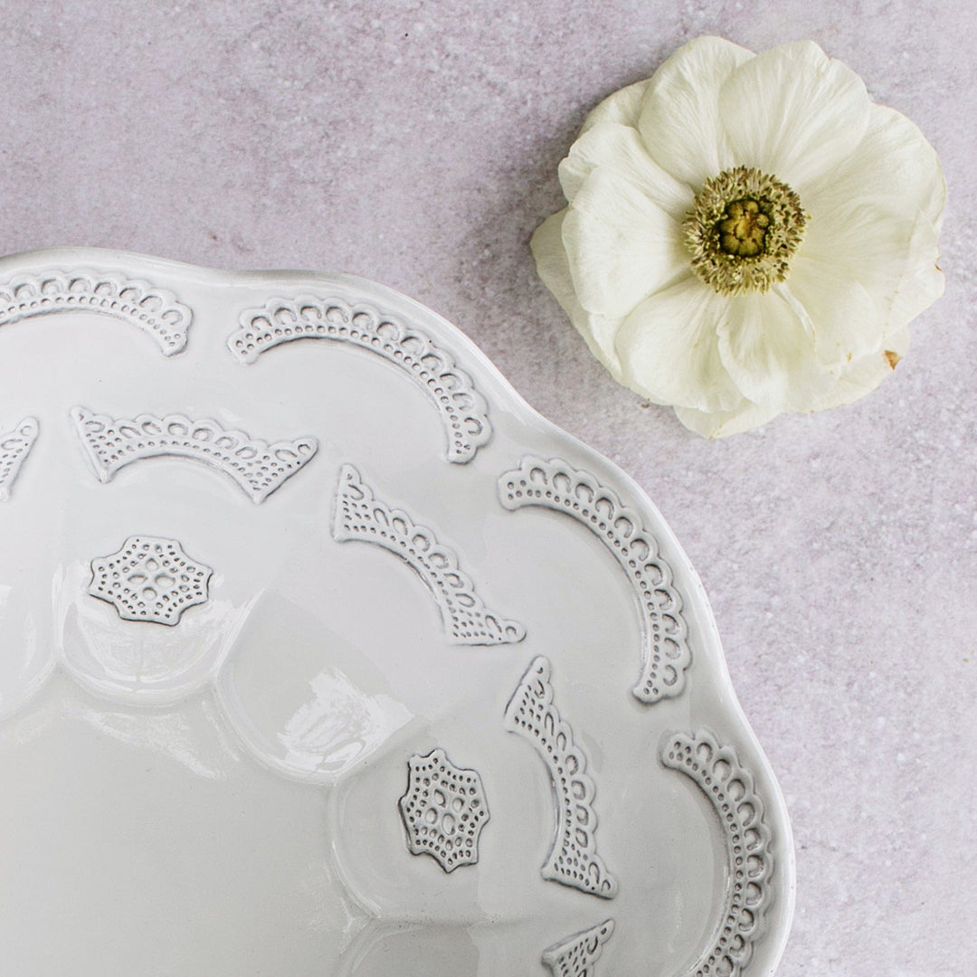 Incanto Lace Medium Round Bowl