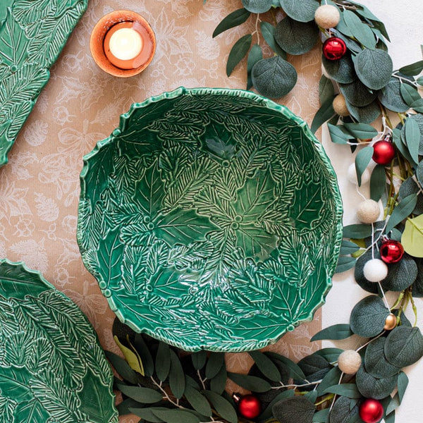 Lastra Holiday Green Figural Medium Bowl