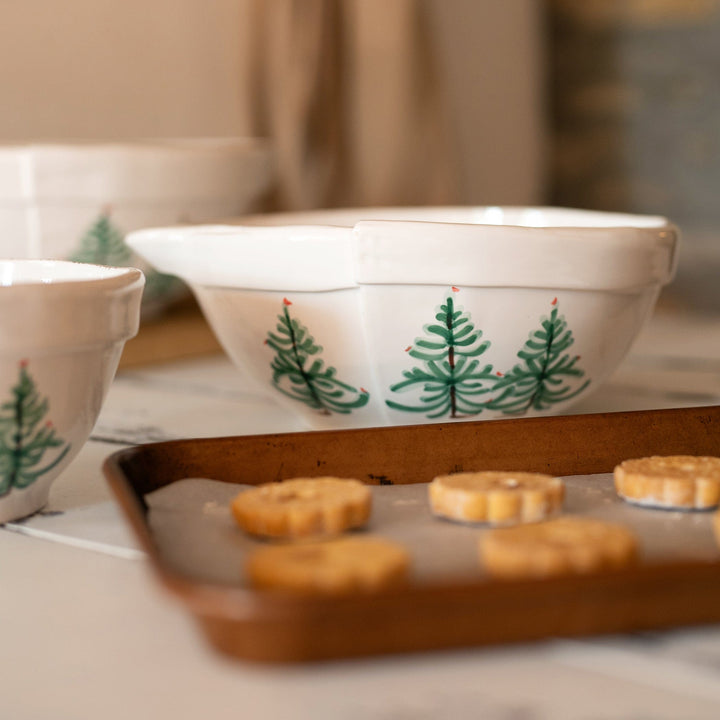 Lastra Holiday Medium Mixing Bowl