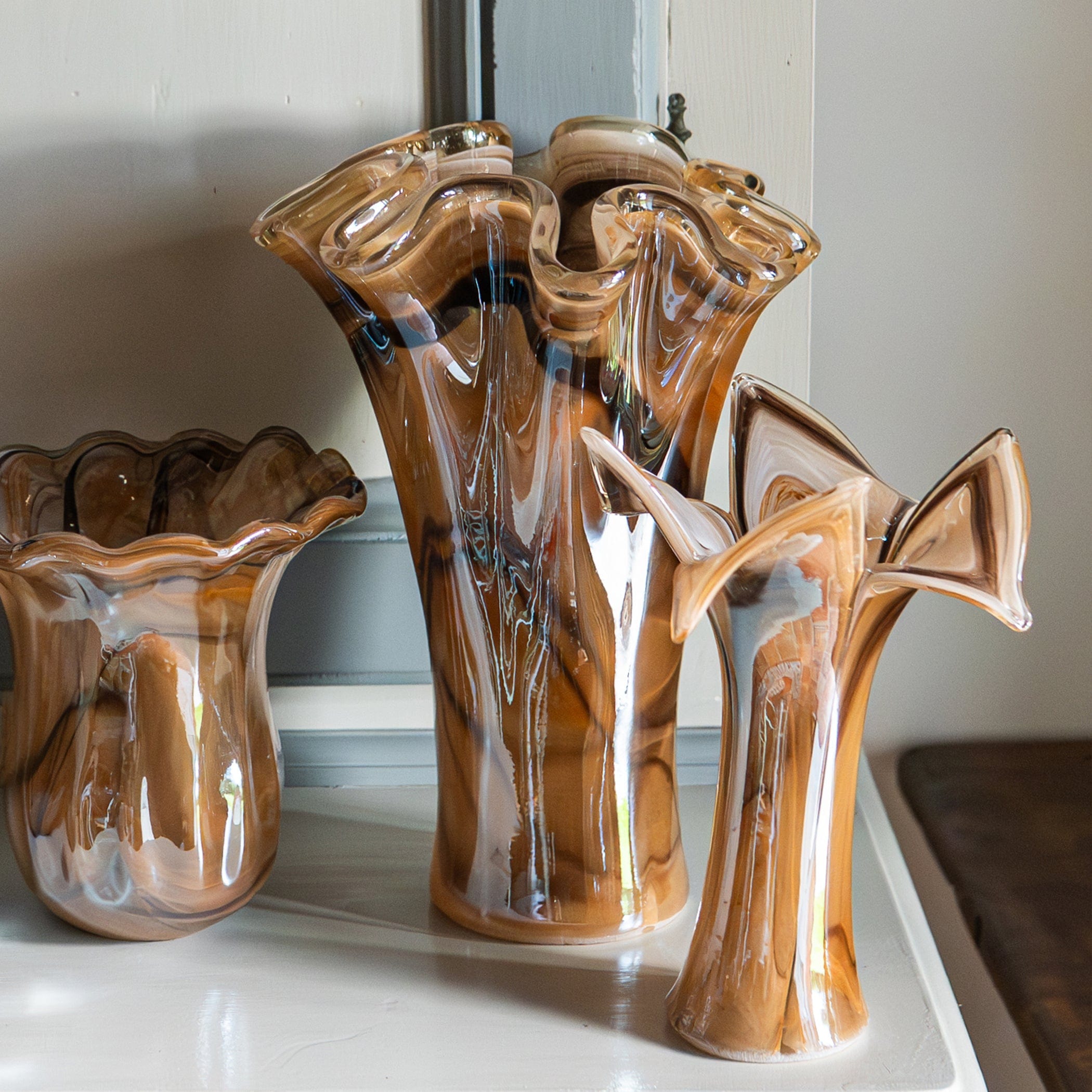 Onda Glass Tortoiseshell Twisted Flower Vase – VIETRI