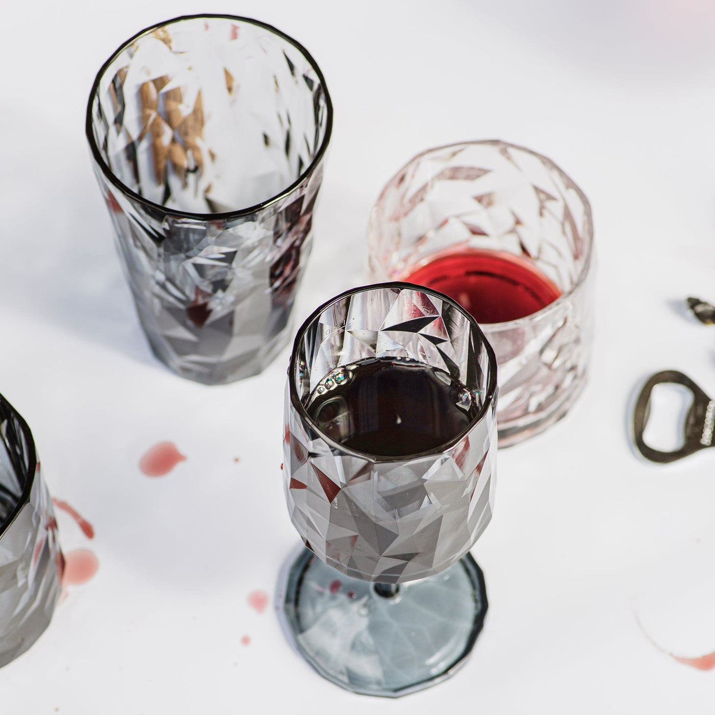 Superglass Polycarbonate Smoke Gray Wine Glass