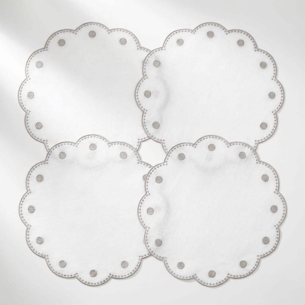 Tessuti White Round Placemats with Natural Dots - Set of 4
