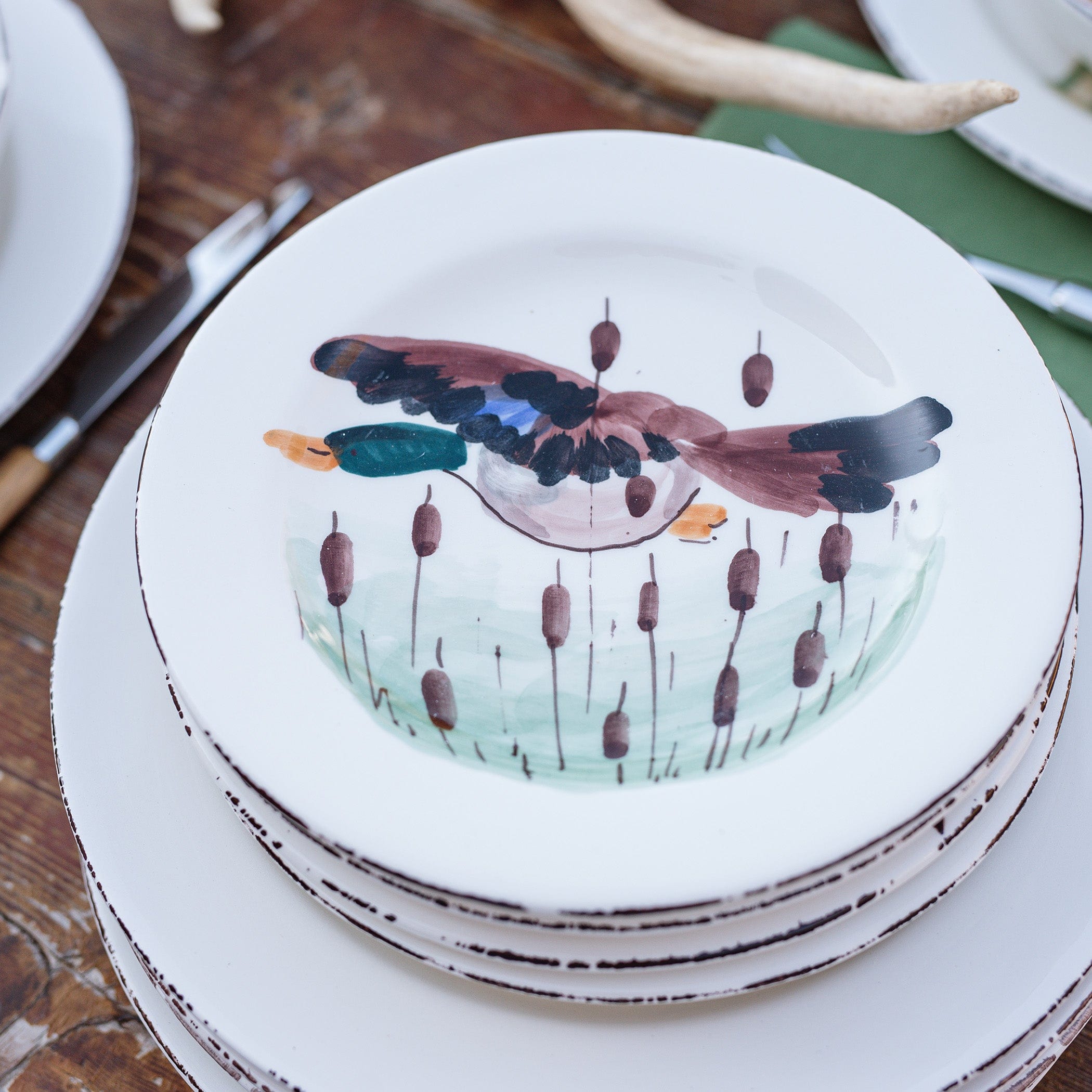Wildlife Assorted Salad Plates - Set of 8 – VIETRI