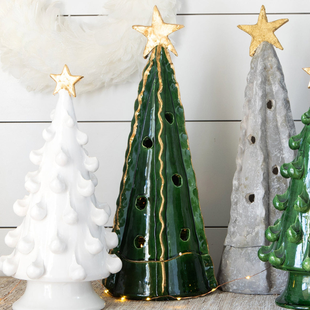 Foresta Green Large Tree with Ribbon & Gold Star