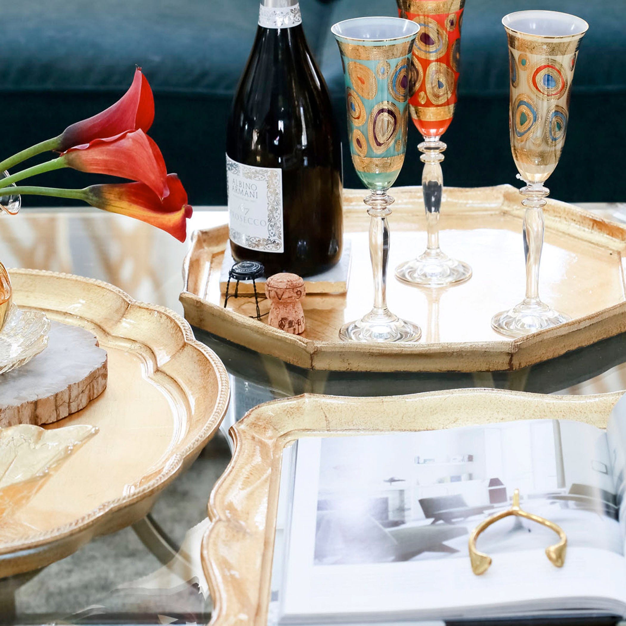 フランスヴィンテージ　薔薇ハンドペイント　OVトレイ　鋳物 Florentine Wooden Accessories Octagonal Tray – VIETRI