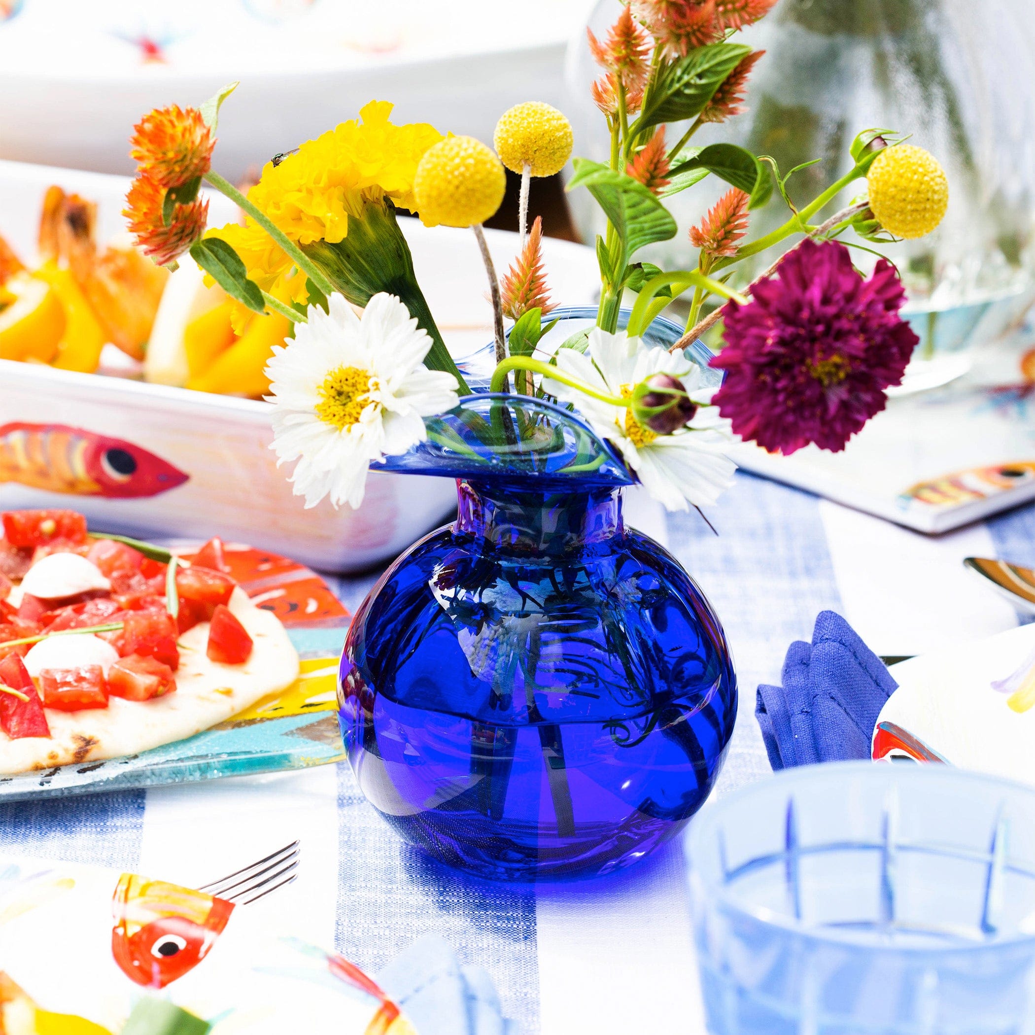Hibiscus Glass Cobalt Vase | Blue Bud Vase – VIETRI