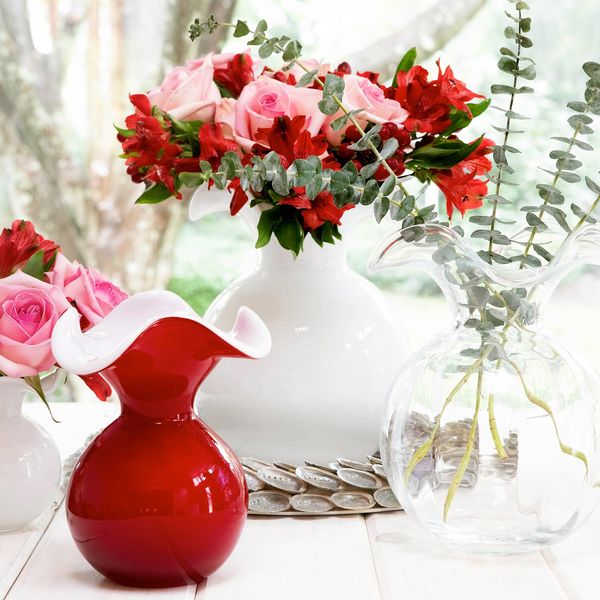 Hibiscus Fluted Glass Vase (Handmade in Italy) | VIETRI