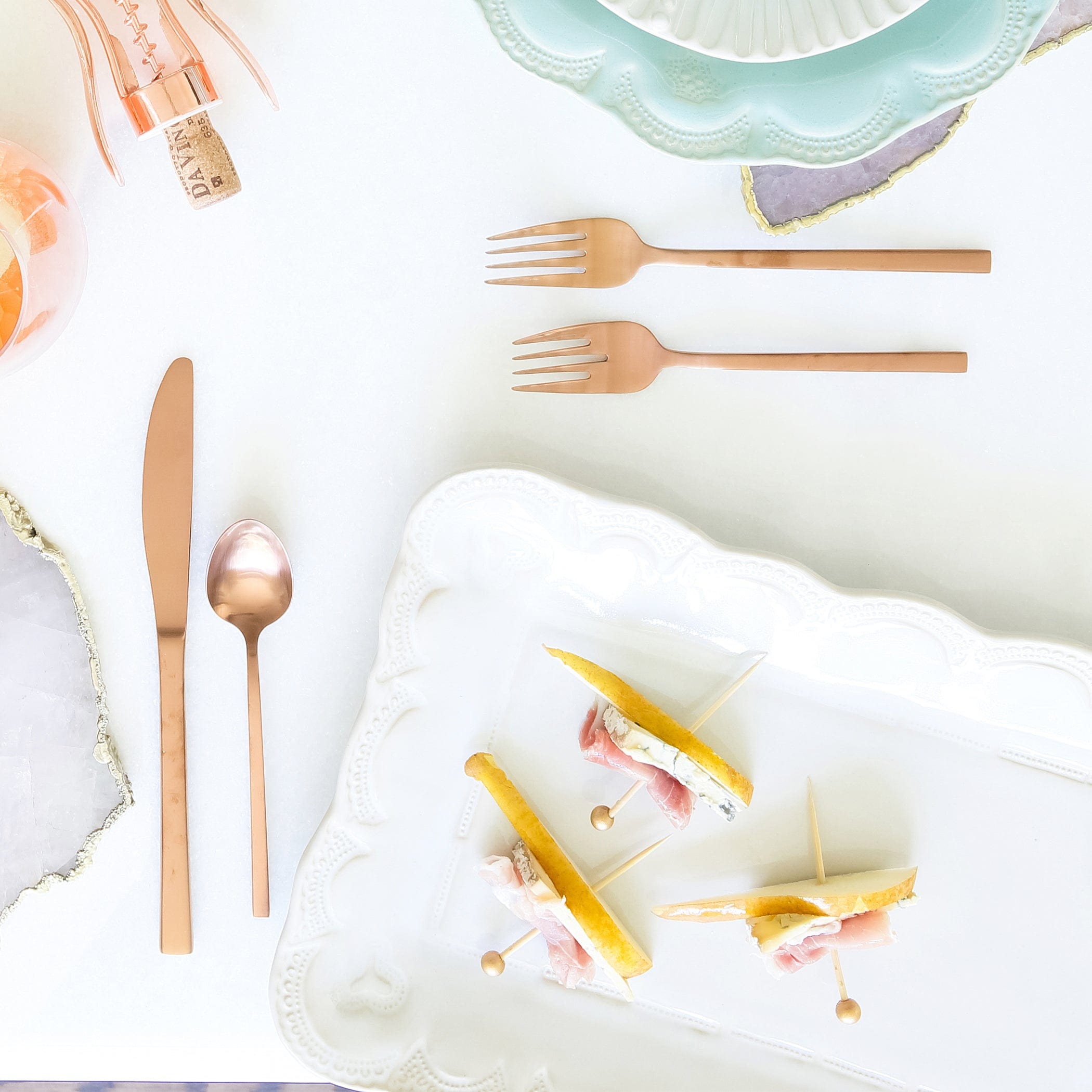 White Rectangular Stoneware Serving Platter | VIETRI