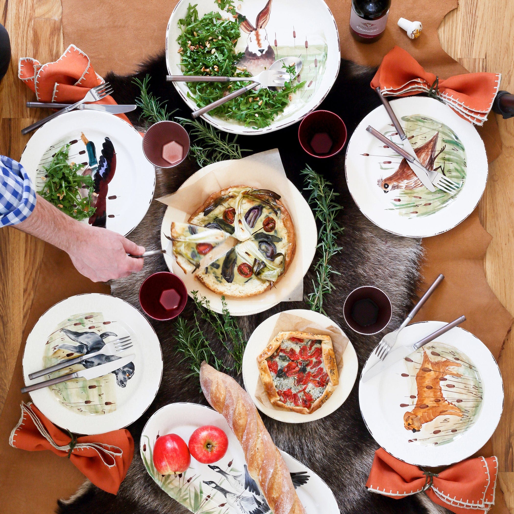 Wildlife Black Hunting Dog Dinner Plate – VIETRI